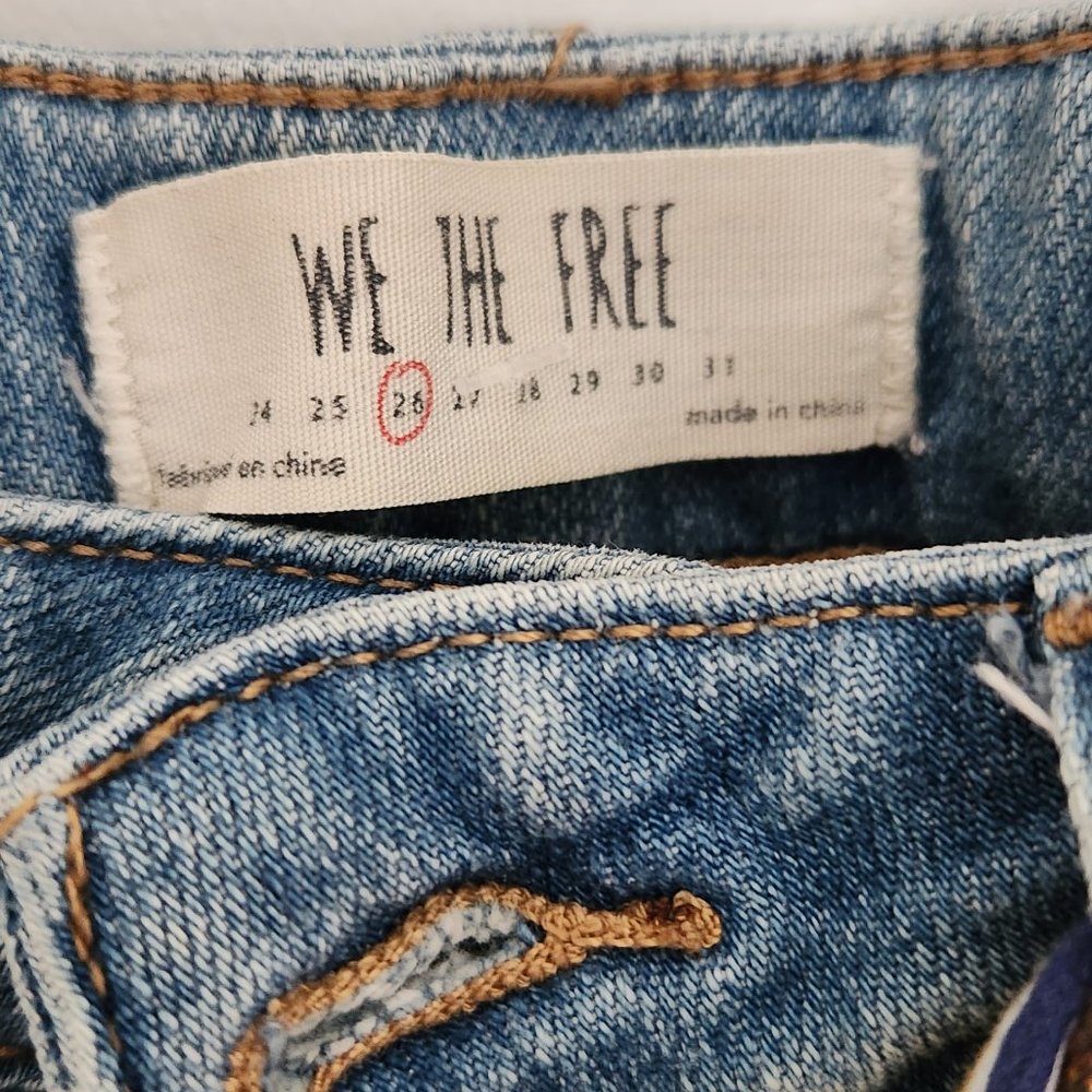 Jeans - Picture 2 of 5